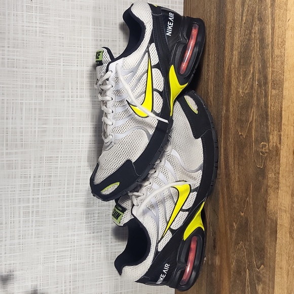 Nike Air Max Torch 4, Black White Gray Volt, Running Shoes - Picture 2 of 7